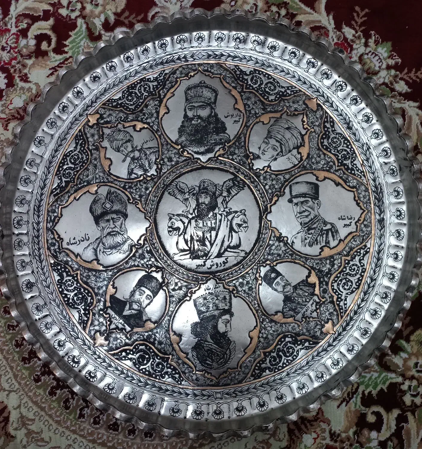 مجمع مسی قلمزنی شده هنر دست|کلکسیون و سرگرمی|ملایر, |دیوار