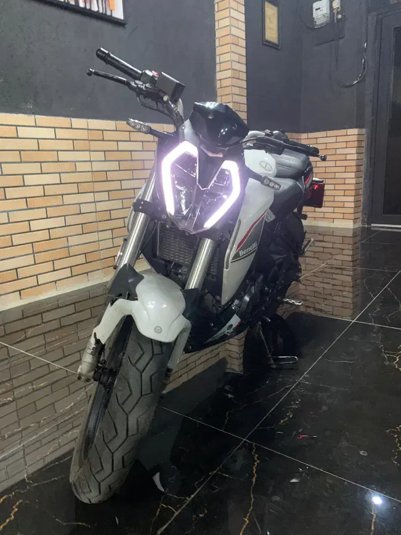 بنلی 180s مدل 99|موتورسیکلت|تهران, مسعودیه|دیوار