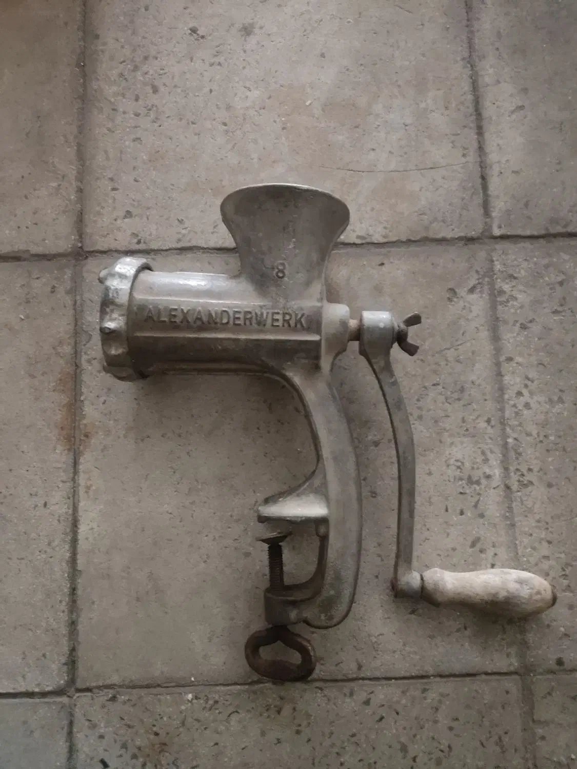 چرخ گوشت دستی آلمانی|کلکسیون اشیاء عتیقه|تهران, افسریه شمالی|دیوار