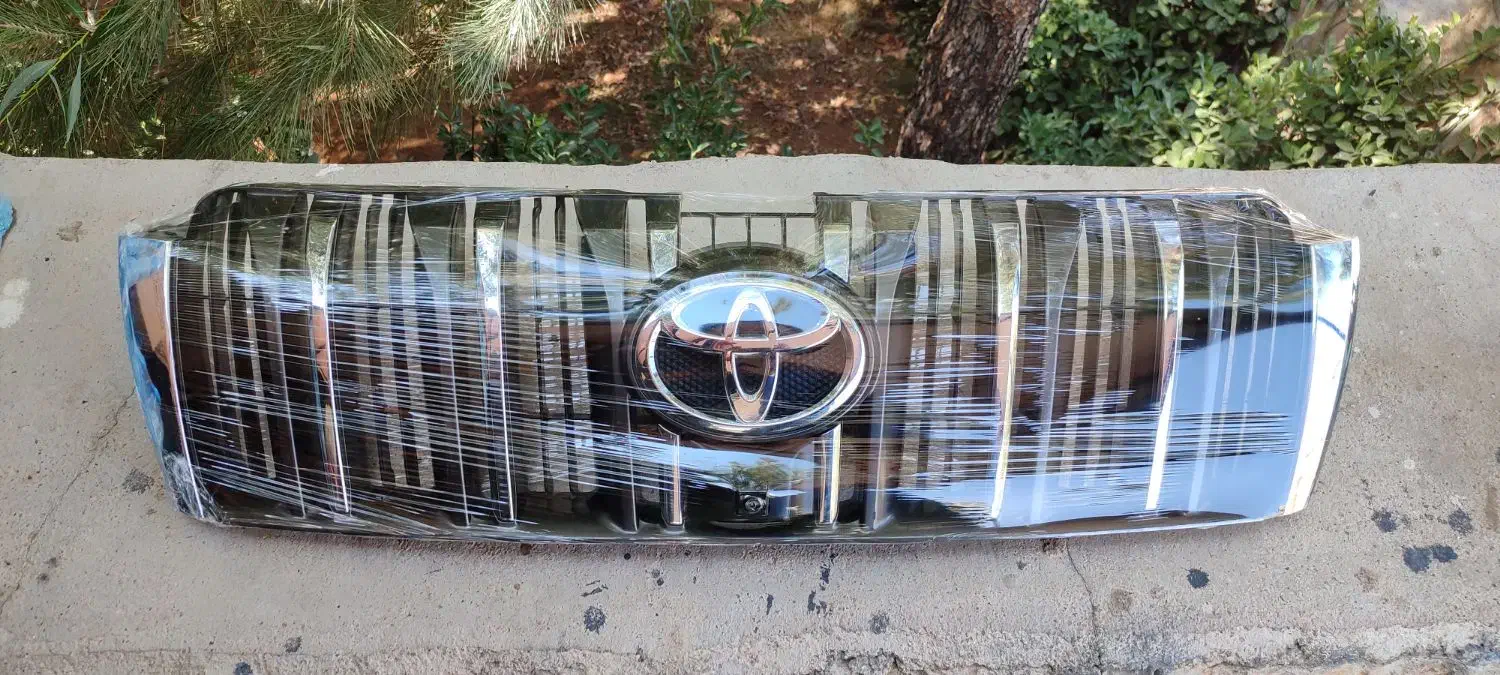 جلو پنجره پرادو بادوربین فابریک در حد نو اصلی|قطعات یدکی و لوازم جانبی|شیراز, دکتر حسابی|دیوار