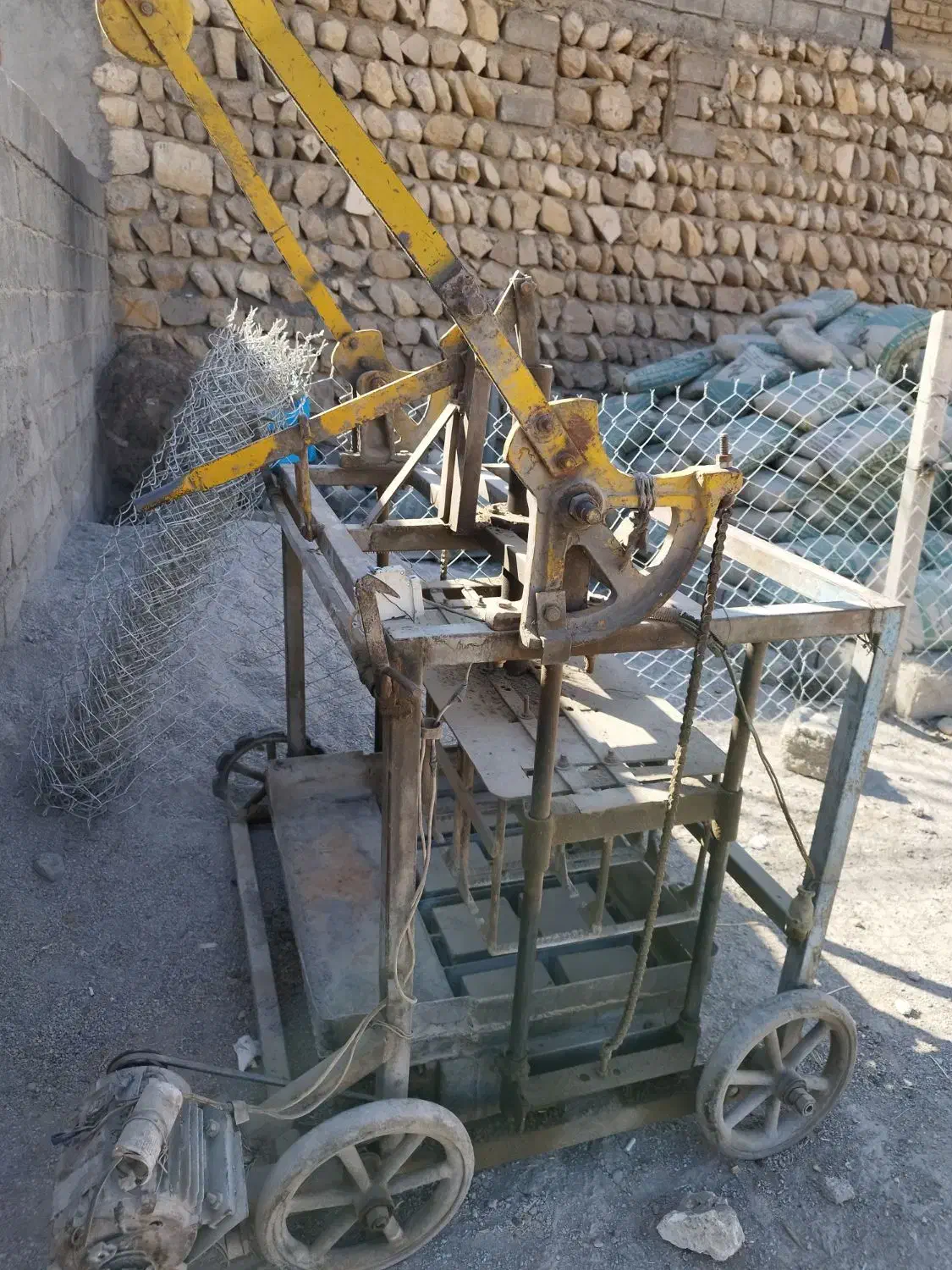 دستگاه بلوک|ماشین‌آلات صنعتی|سیوان, |دیوار