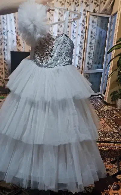 لباس عروس برای سن ۱۰ الی ۱۲|لباس|اردبیل, |دیوار