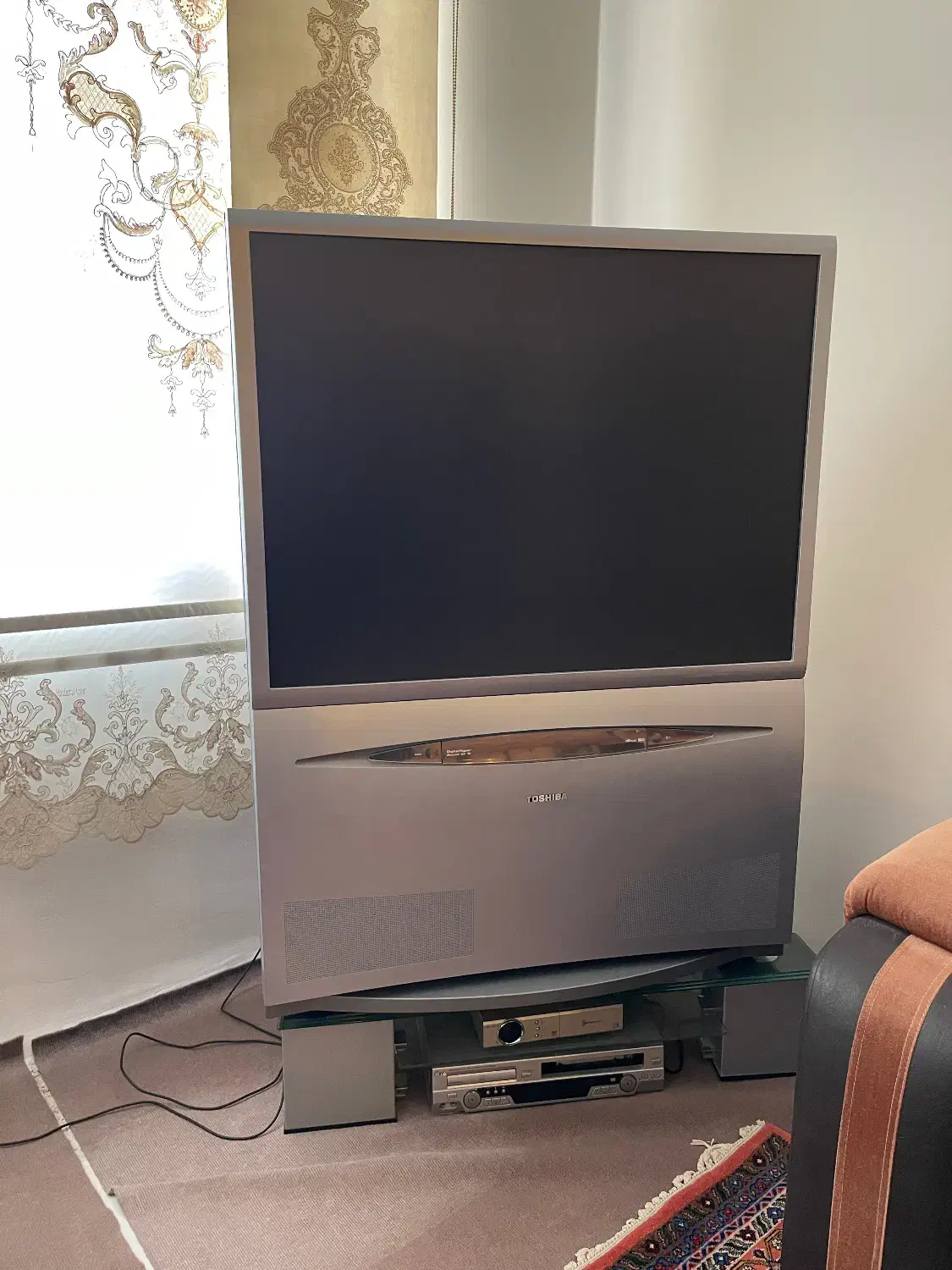 تلوزیون|تلویزیون و پروژکتور|اردبیل, |دیوار