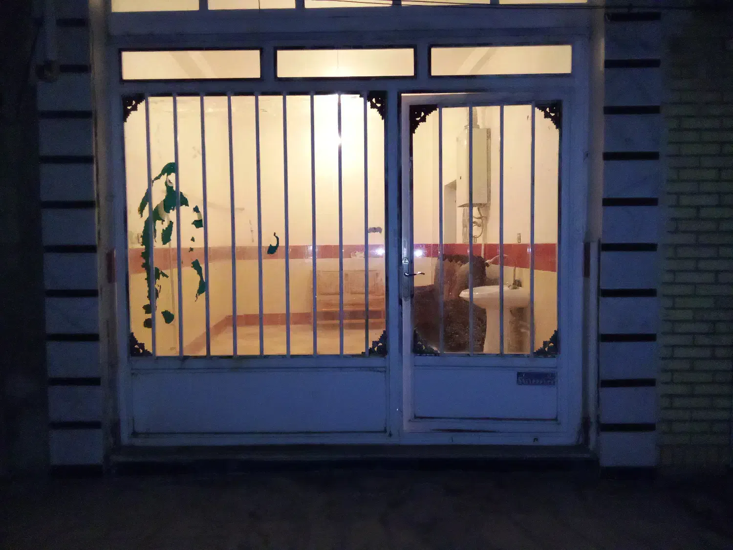 مغازه اجارع ایی|اجارهٔ مغازه و غرفه|شاهین دژ, |دیوار