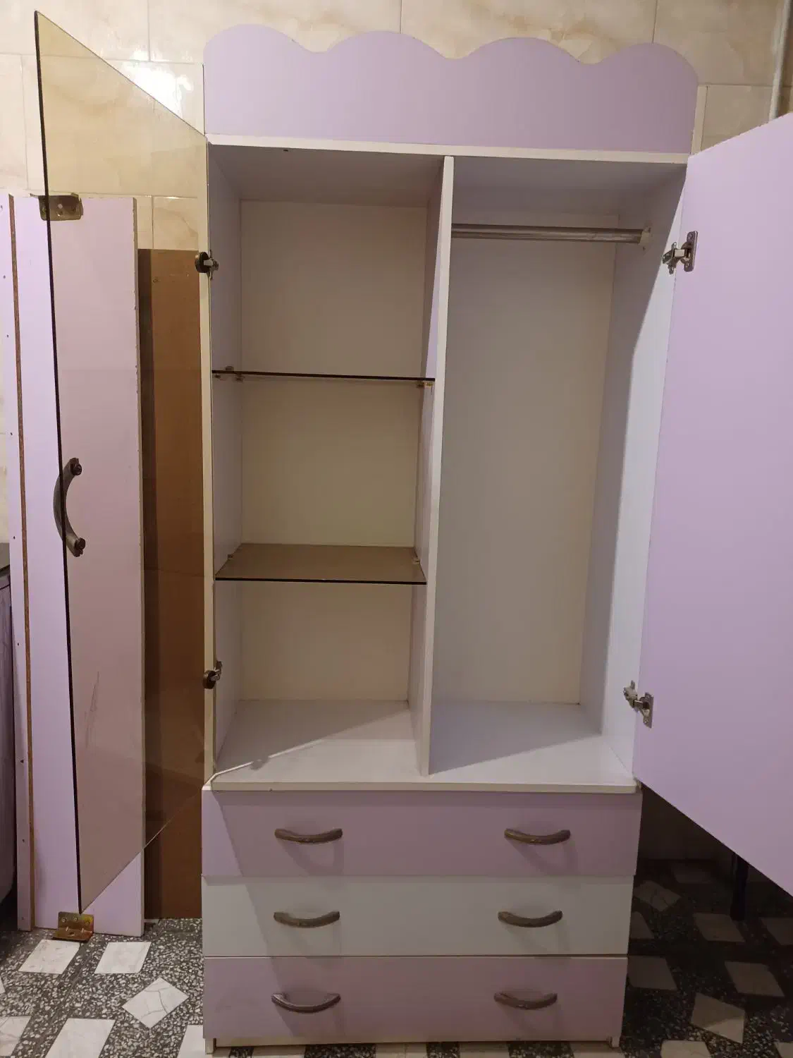 تخت و کمد کودک و نوجوان|تخت و صندلی بچه|قائمشهر, |دیوار