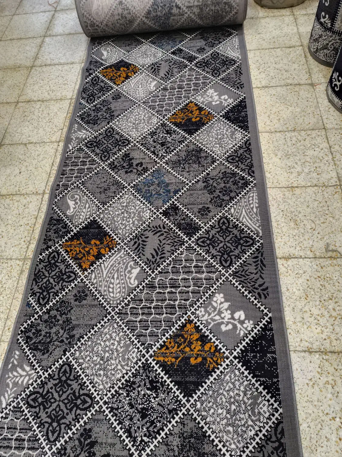 گلیم دریا موکت تندیس ۲۰۹۷|گلیم، جاجیم، گبه|قم, شاه ابراهیم|دیوار