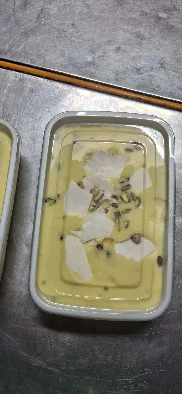 بستنی سنتی درجه یک وتولید و پخش|خوردنی و آشامیدنی|ری, سیزده آبان|دیوار