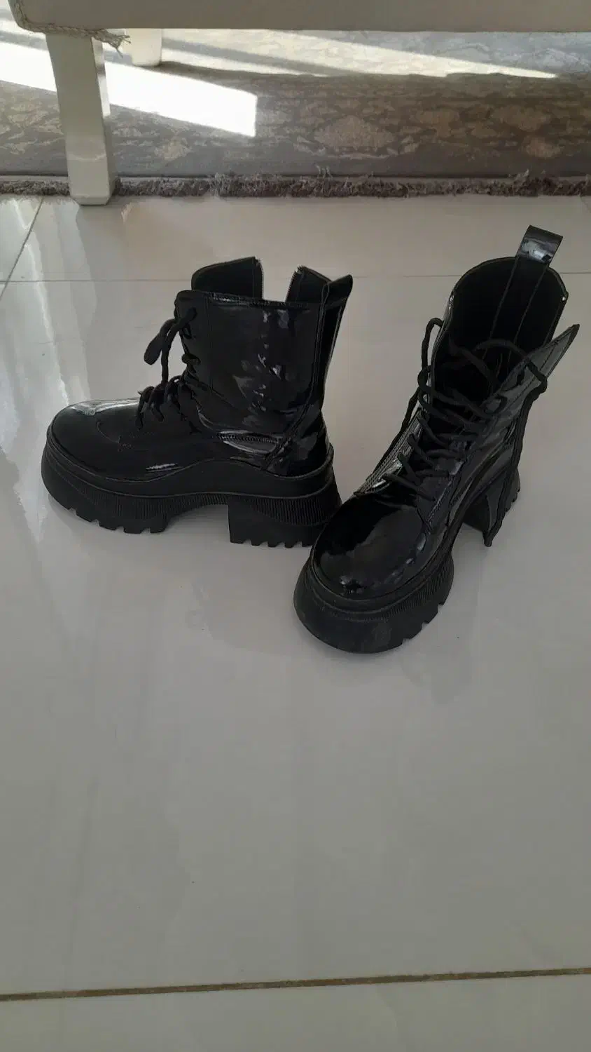یک جفت بوت سایز۳۸نو|کیف، کفش، کمربند|شاهین‌شهر, فدک|دیوار
