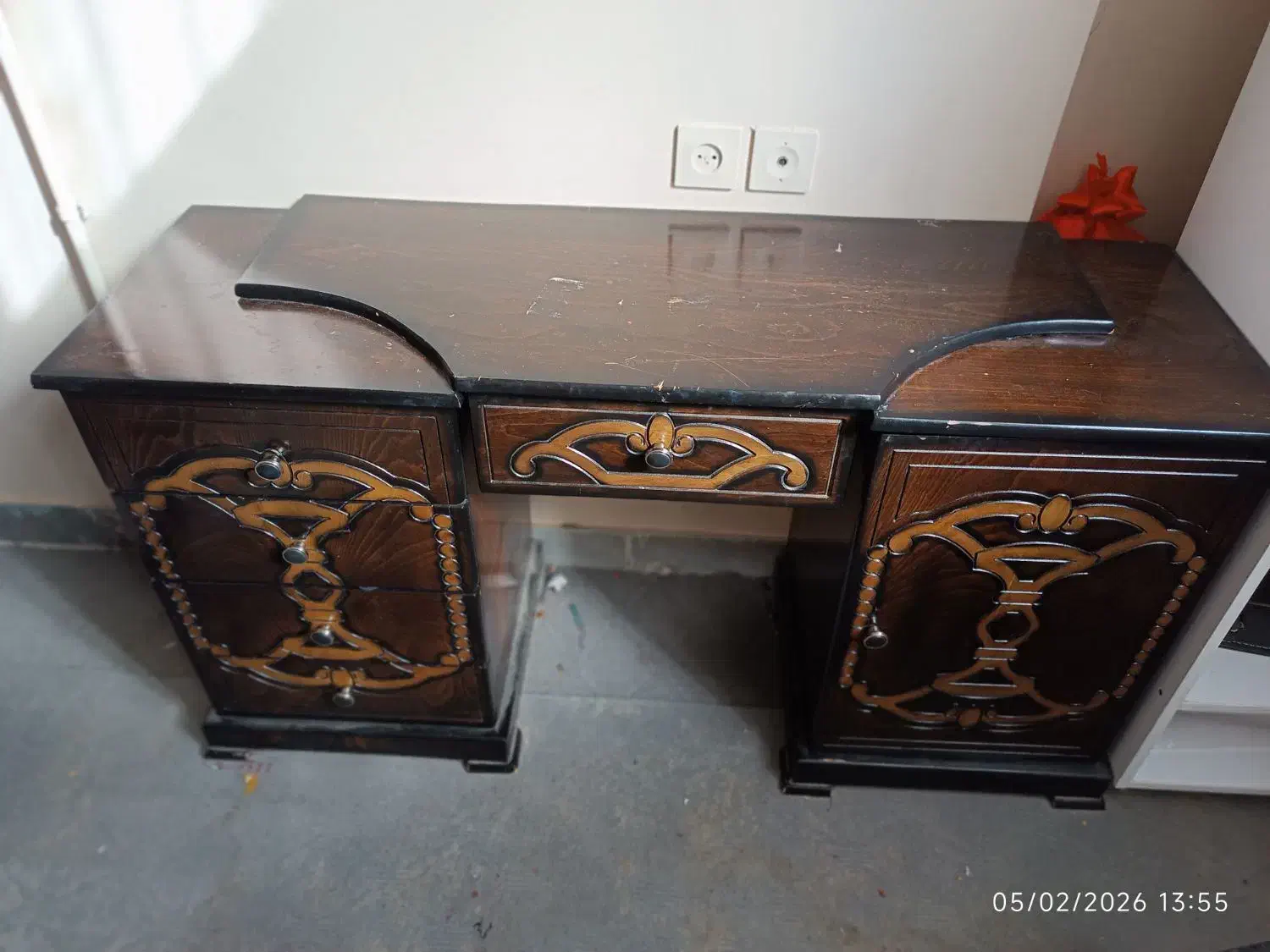 میز آرایشی|بوفه، ویترین، کنسول|کرمان, |دیوار