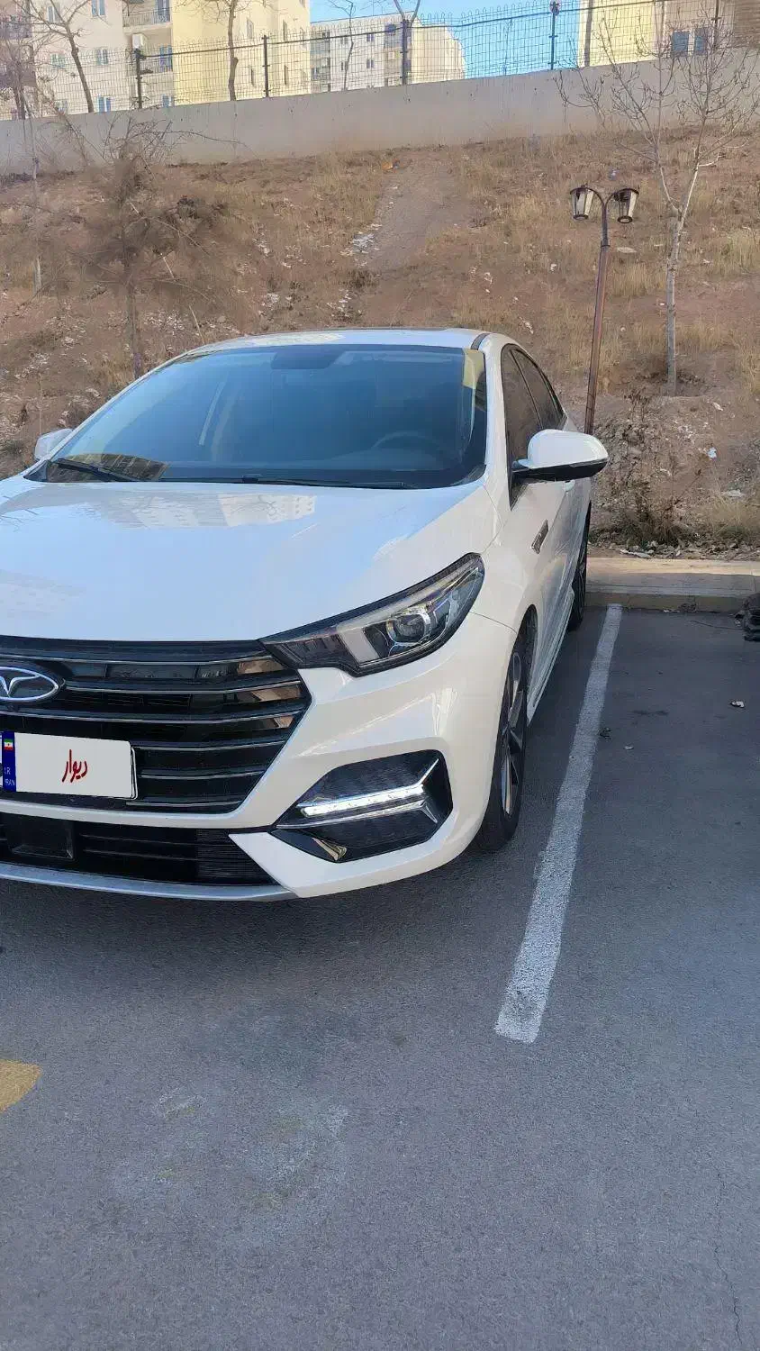 آریزو 6 پرو 1402 سفید کم کار|خودرو سواری و وانت|تهران, سید خندان (جلفا)|دیوار