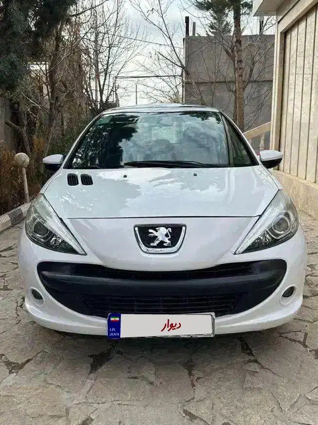 ۲۰۷ دنده سقف پانا|خودرو سواری و وانت|مشهد, امام رضا (ع)|دیوار