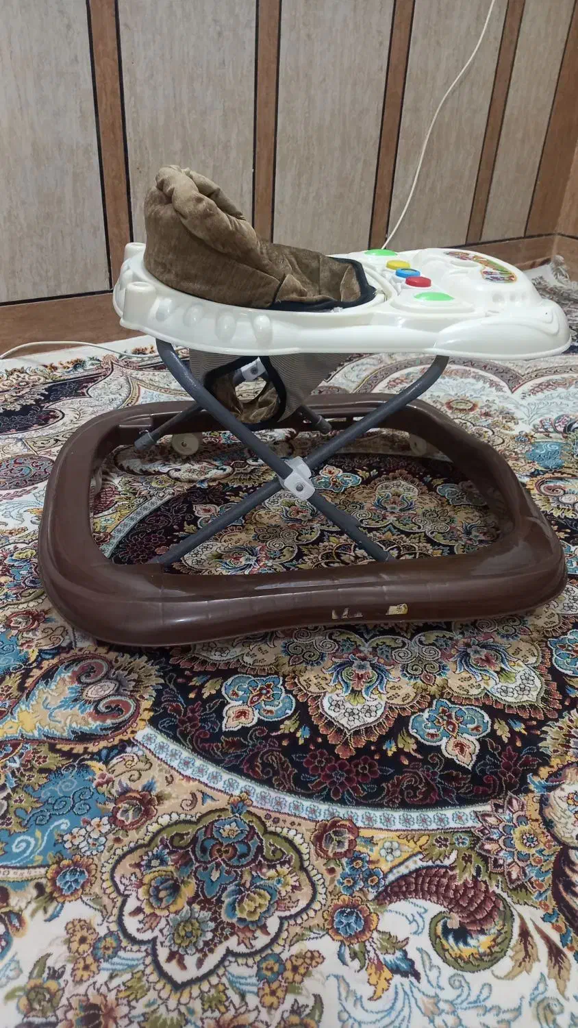 رورویک بچه گانه|کالسکه و لوازم جانبی|دهدشت, |دیوار