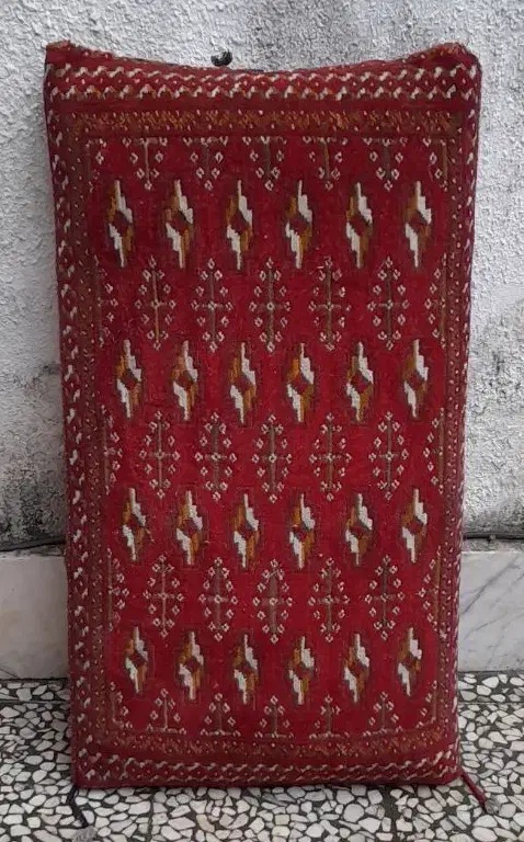 فروش ۴ عدد پشتی|پشتی|لاهیجان, مهرگان|دیوار