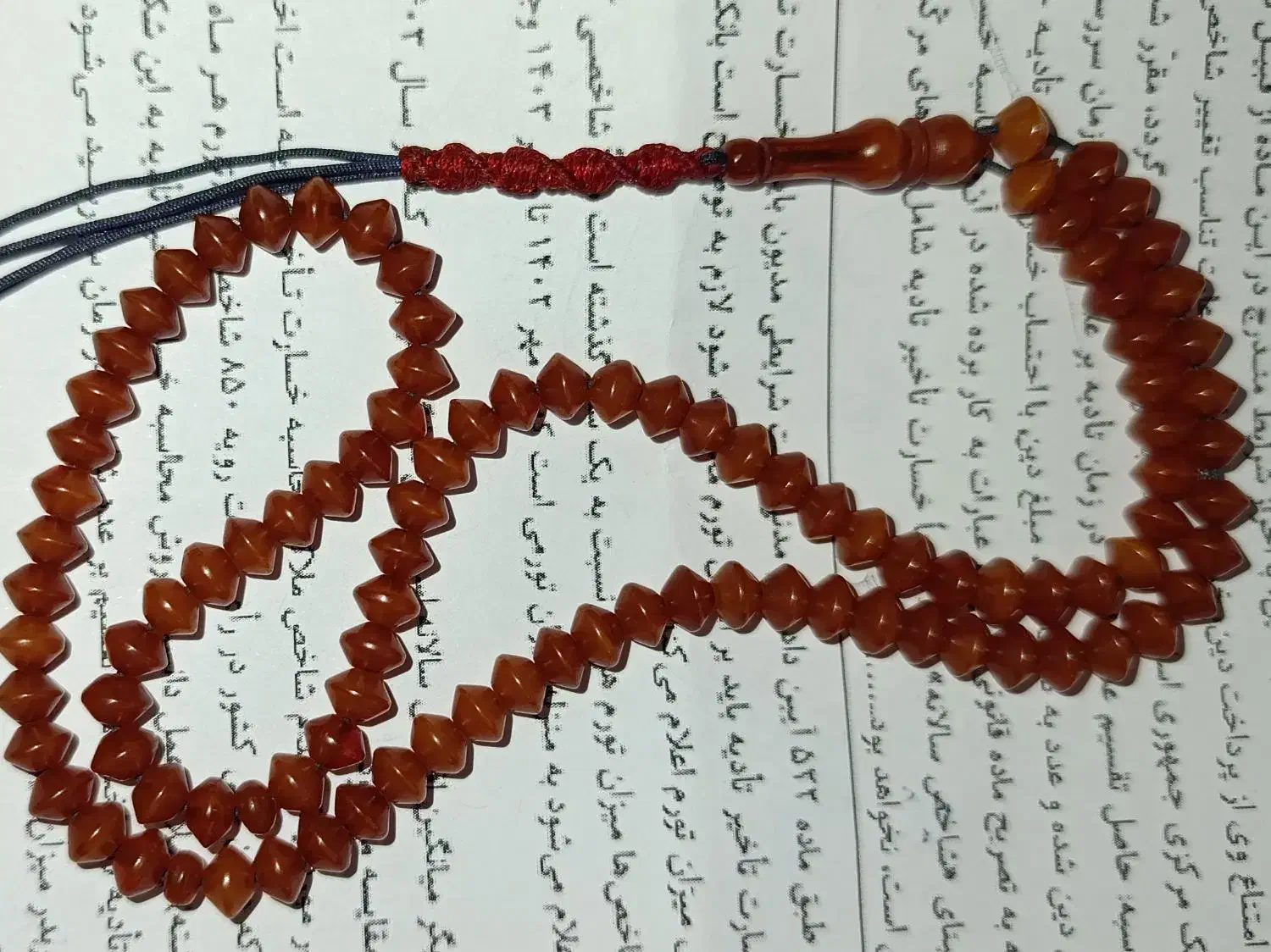 تسبیح استامبولی کهربا 101عددی|کلکسیون اشیاء عتیقه|اسلام‌‌آباد غرب, |دیوار