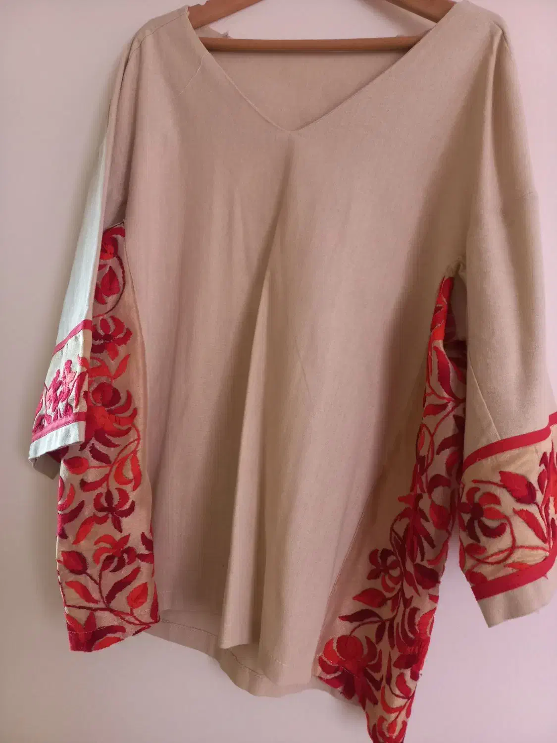 لباس سنتی|لباس|پردیس, فاز ۲|دیوار