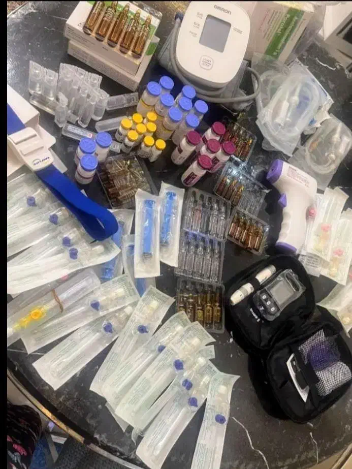 خدمات پرستاری درمنزل(تزریقات،پانسمان و)|خدمات آرایشگری و زیبایی|زاهدان, |دیوار