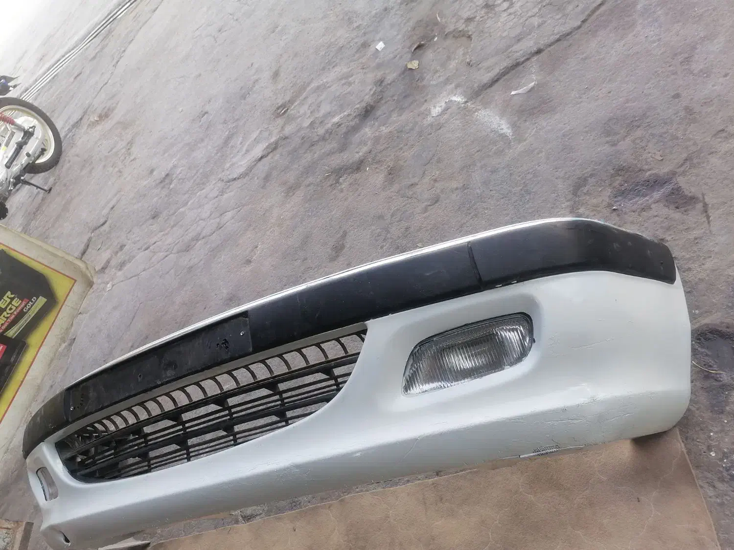 سپرجلو عقب پژو405 و پارس سفید جلو پنجره|قطعات یدکی و لوازم جانبی|خرمآباد, |دیوار