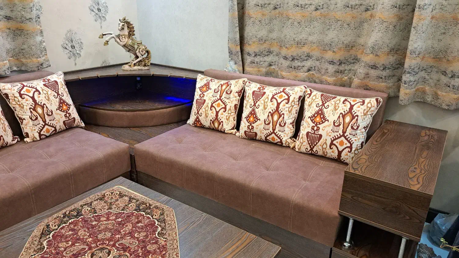 مبل L|مبلمان خانگی و میز عسلی|شیراز, قدوسی غربی|دیوار