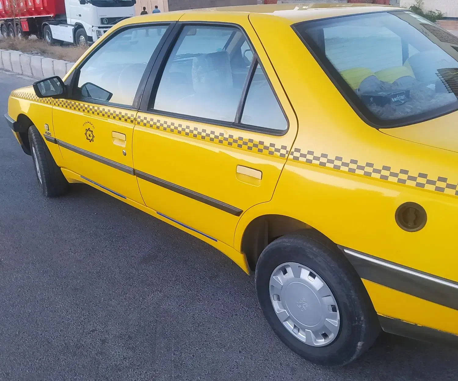 تاکسی 405 گردشی داخل شهر|خودرو سواری و وانت|قروه, |دیوار