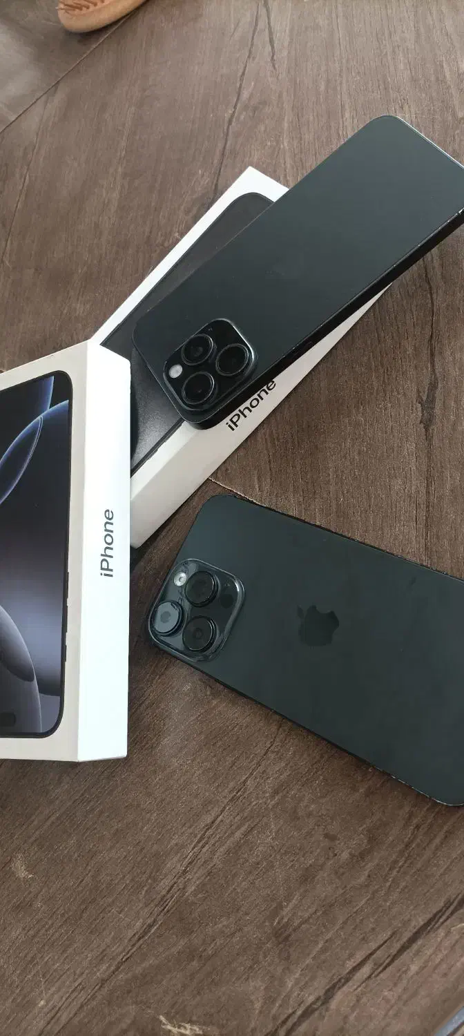 2عدد گوشی طرح 16و15پرو مکس|موبایل|تبریز, |دیوار