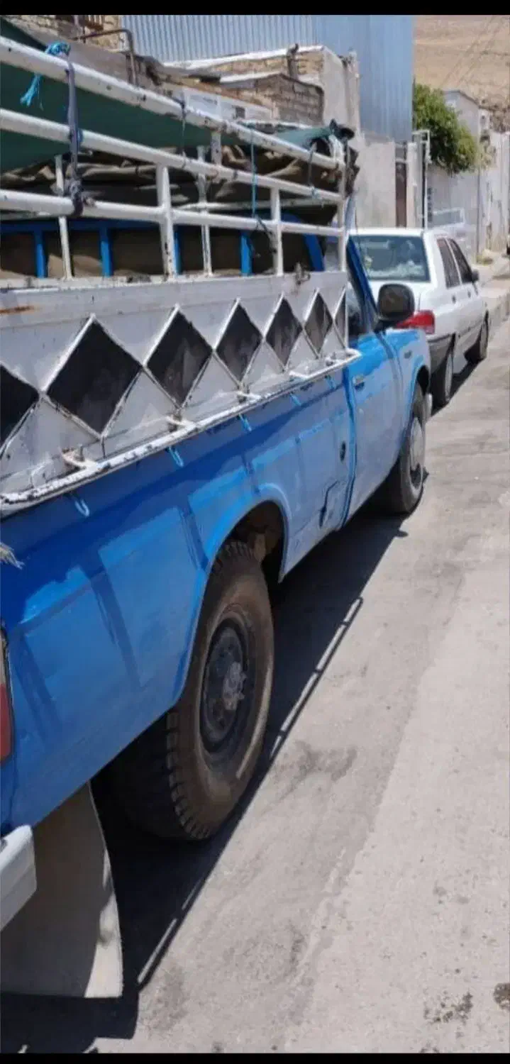 نیسان 82|خودرو سواری و وانت|شیراز, تل حسین‌آباد|دیوار