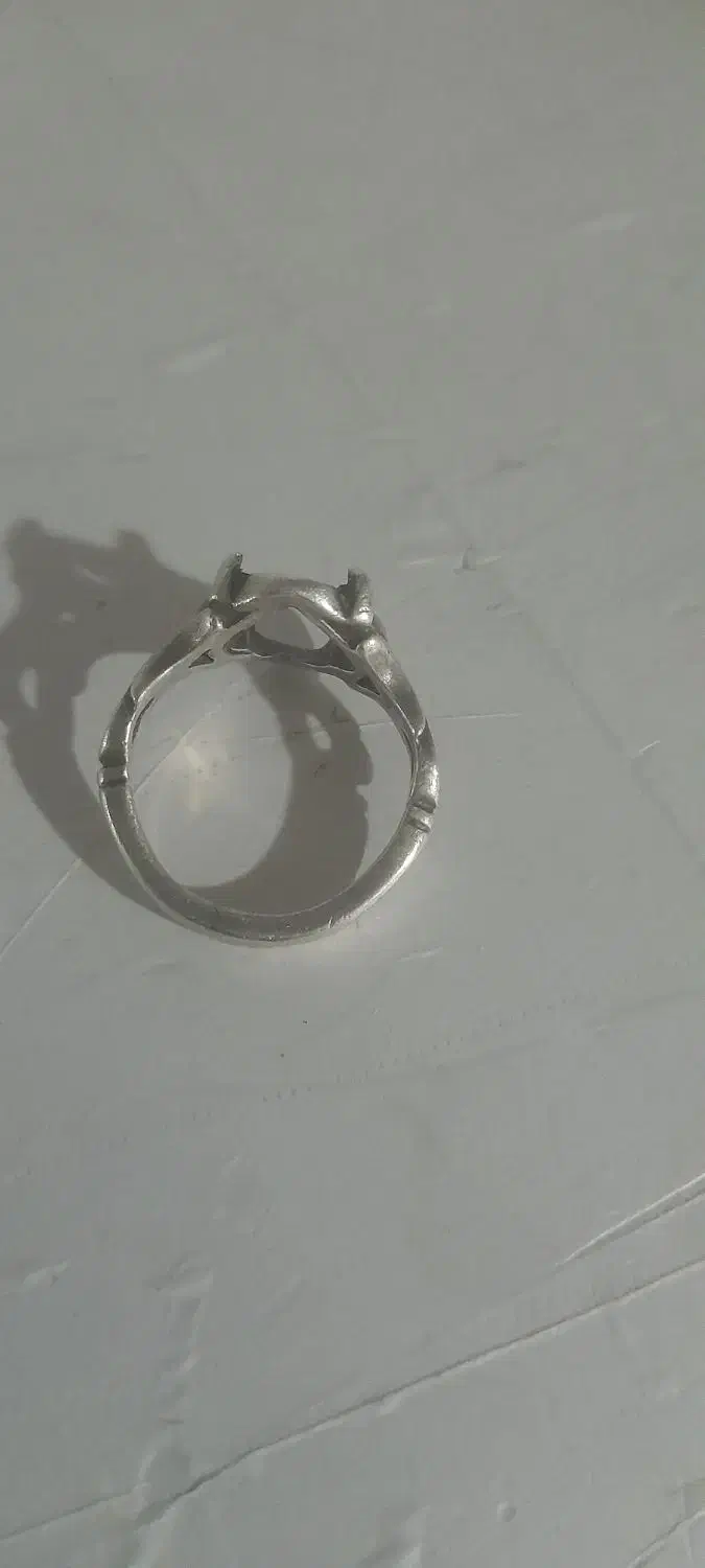 انگشتر نقره|بدلیجات|قم, قلعه کامکار|دیوار