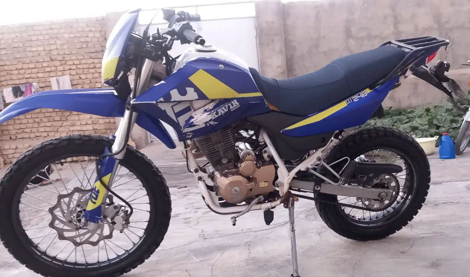 تریل کویر 1401 t2|موتورسیکلت|مشهد, کارگران|دیوار