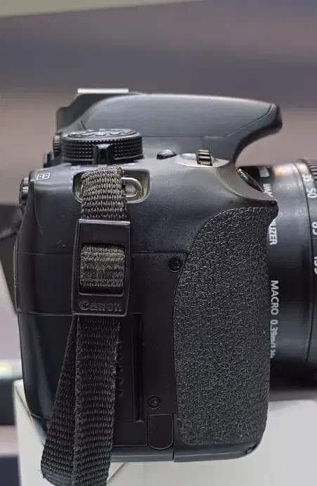 دوربین canon 700d|دوربین عکاسی و فیلمبرداری|اصفهان, کوجان|دیوار