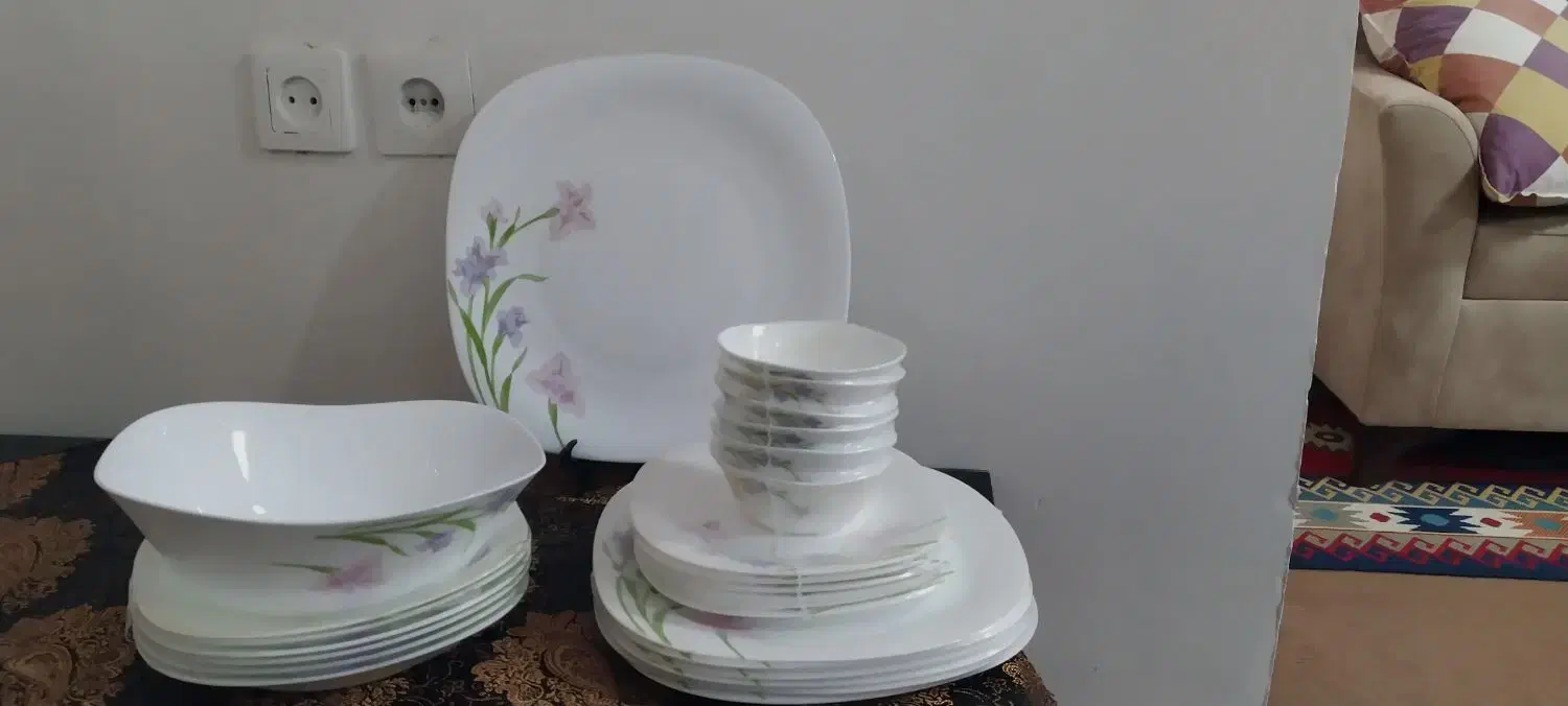 حراج سرویس آرکوپال نو ، استکان، میز ، فرش کناره|حراج|شیراز, گود خزینه|دیوار