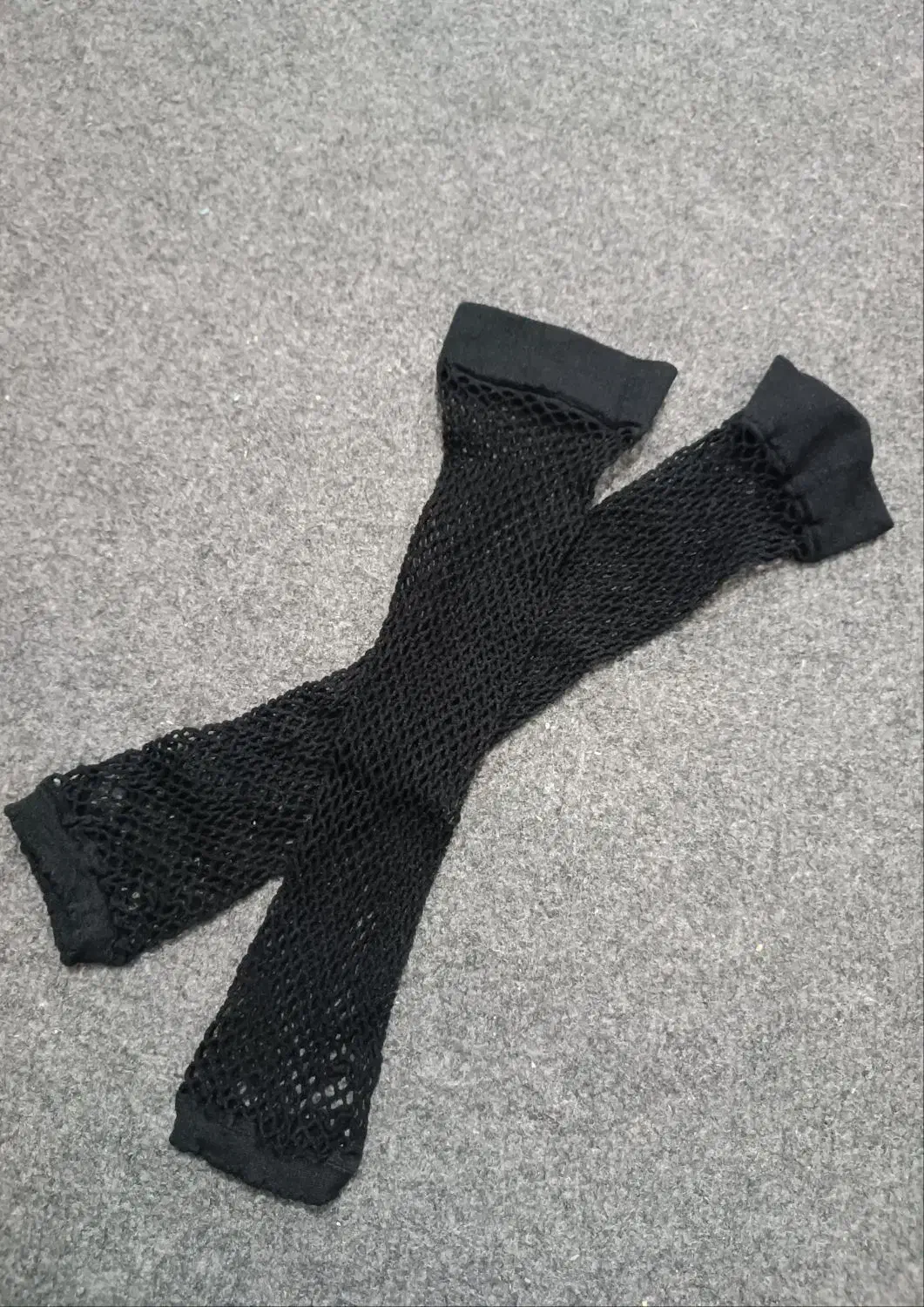 دستکش انگشتی ساق بلند توری|لباس|فولادشهر, C5|دیوار