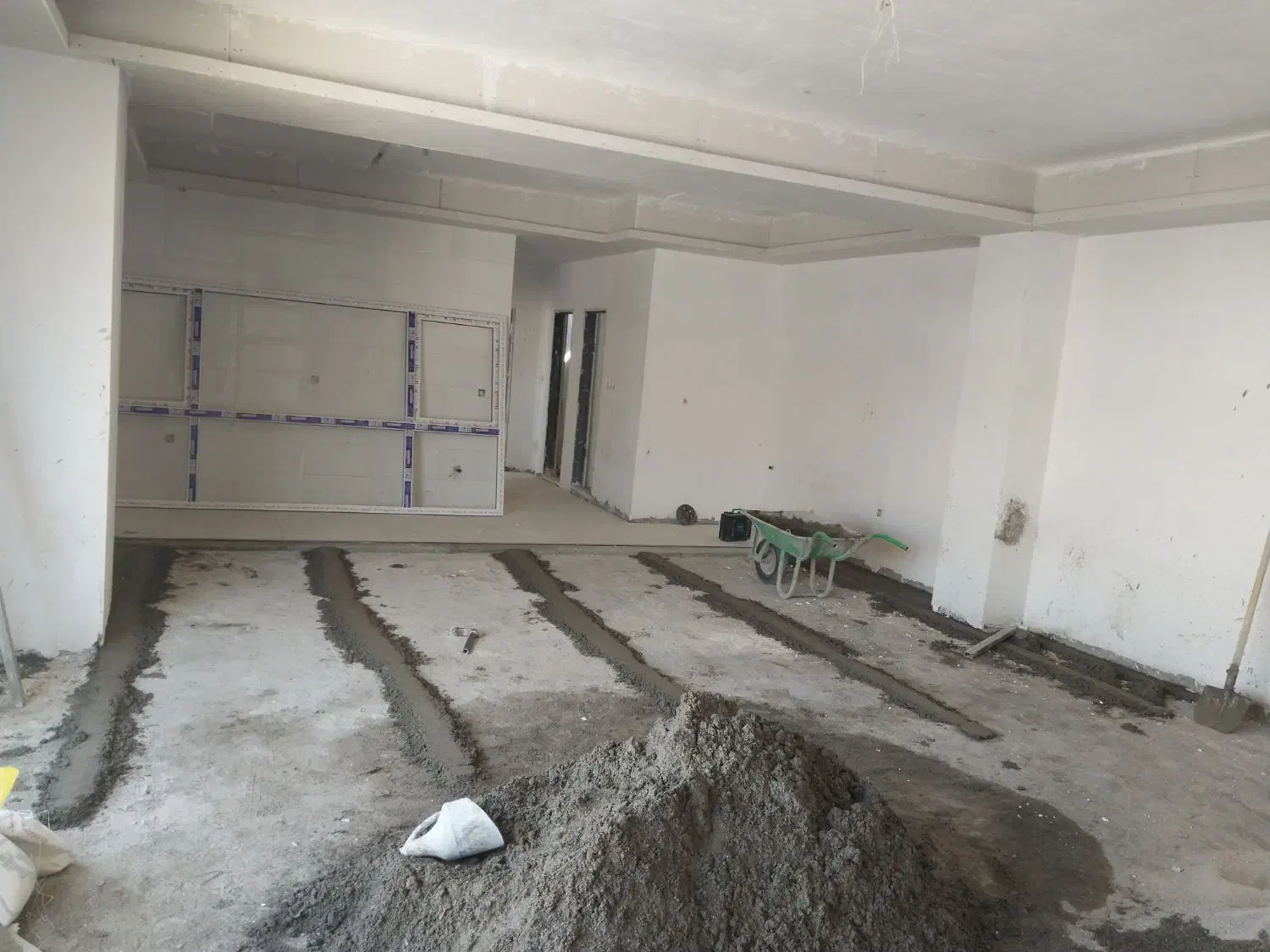 شاگرد کاشیکار نیازمندم|استخدام معماری، عمران و ساختمانی|گرگان, |دیوار