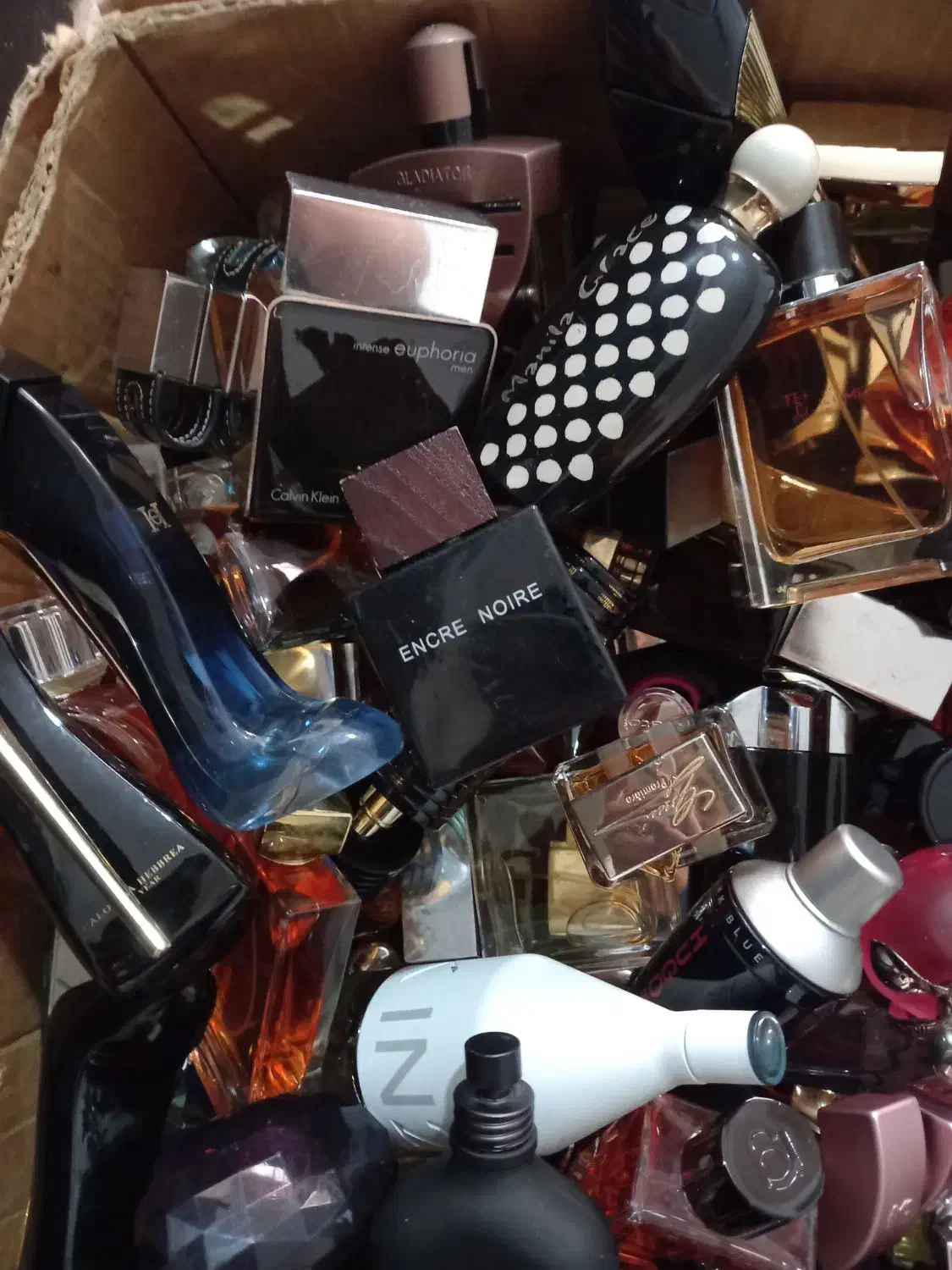 ادکلن عمده 40هزار|آرایشی، بهداشتی، درمانی|نسیمشهر, |دیوار