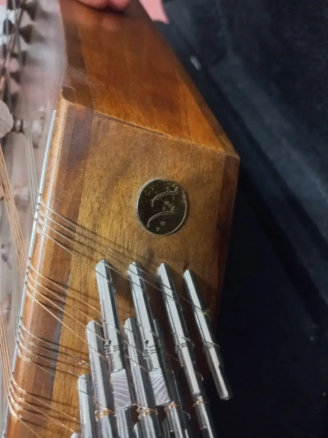 سنتور طنین|سازهای سنتی|آباده, |دیوار