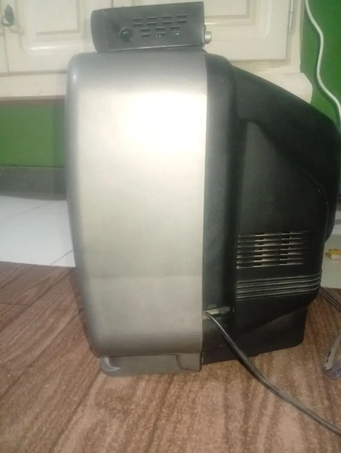 تلویزیون و دستگاه دیجیتال|تلویزیون و پروژکتور|بهارستان, |دیوار