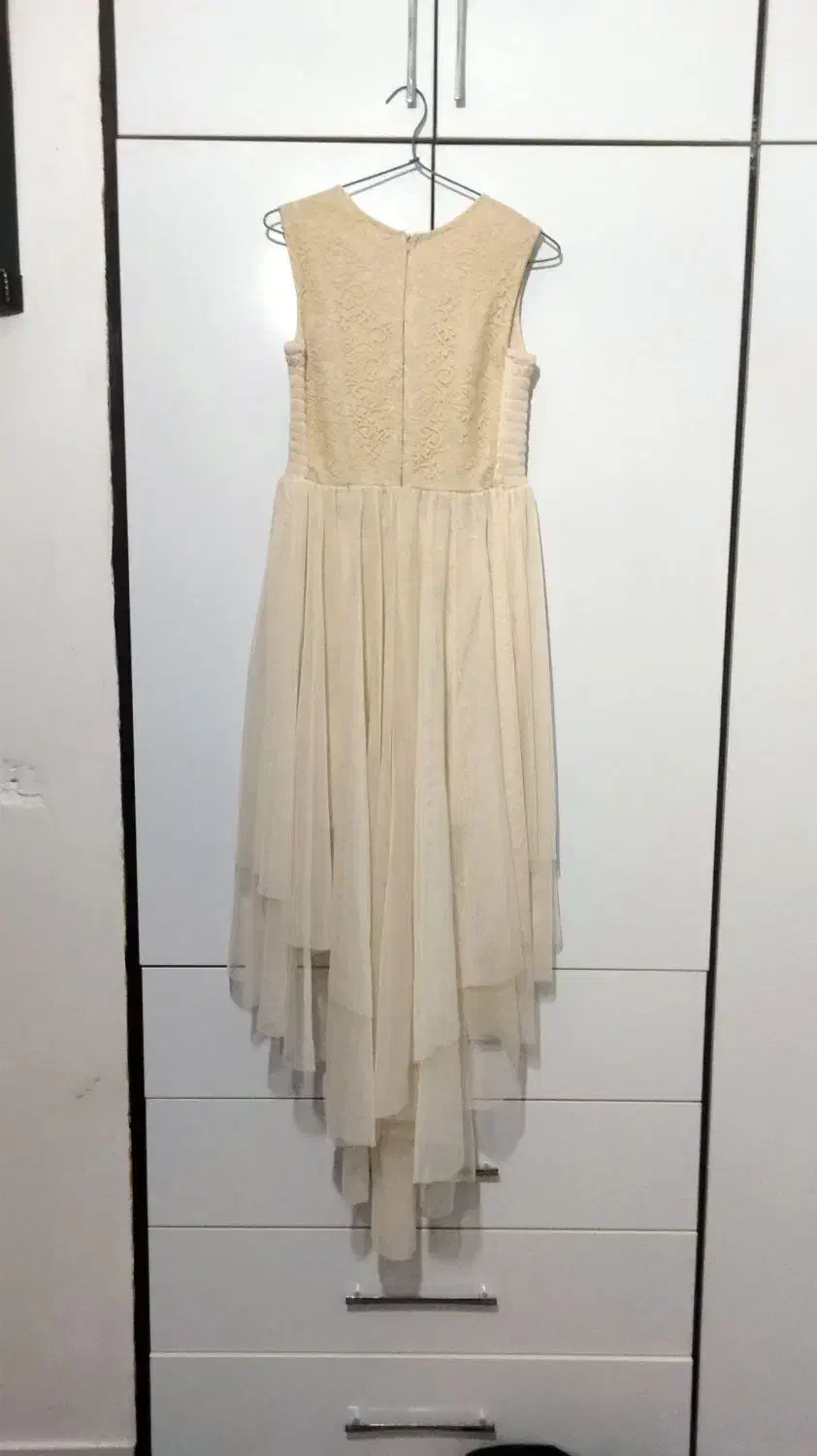 لباس مجلسی (سارافون)|لباس|خاوه, |دیوار