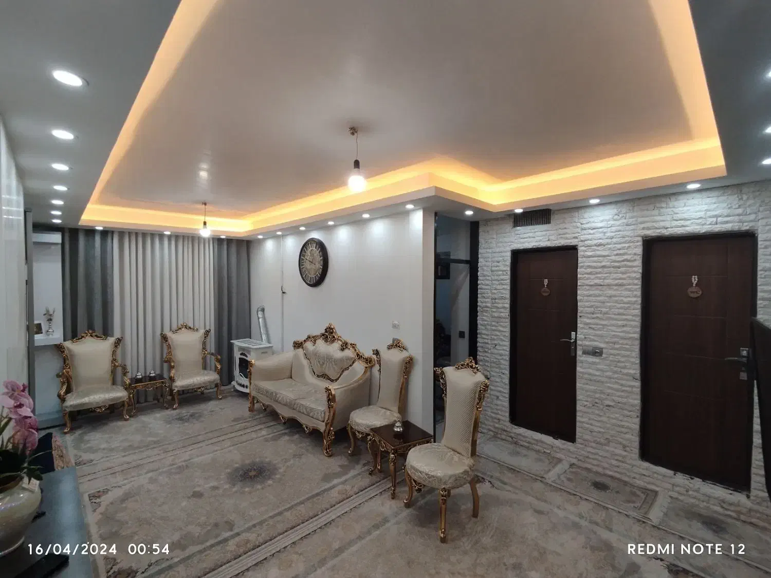 آپارتمان نقلی سند دار|فروش آپارتمان|هشتگرد, مدرس|دیوار