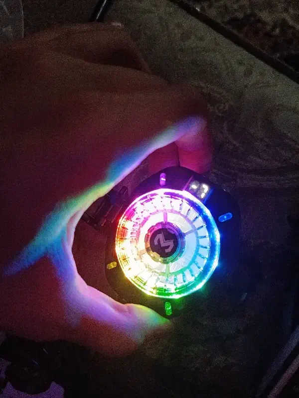 فن خنک کننده گیمینگ|لوازم جانبی موبایل و تبلت|قرچک, شهرک الحدید|دیوار