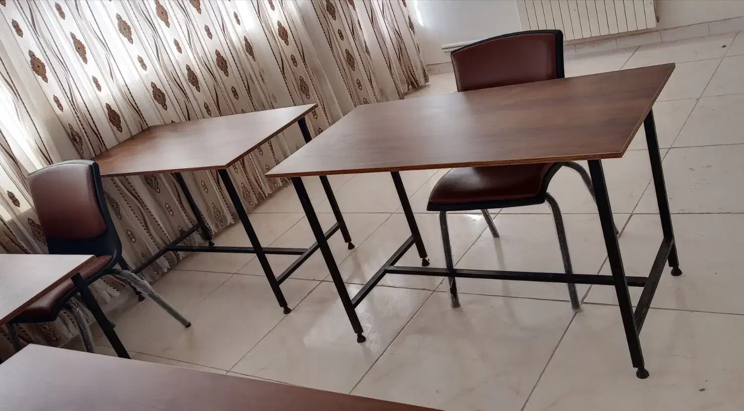 میز|میز تحریر و کامپیوتر|کرمان, |دیوار