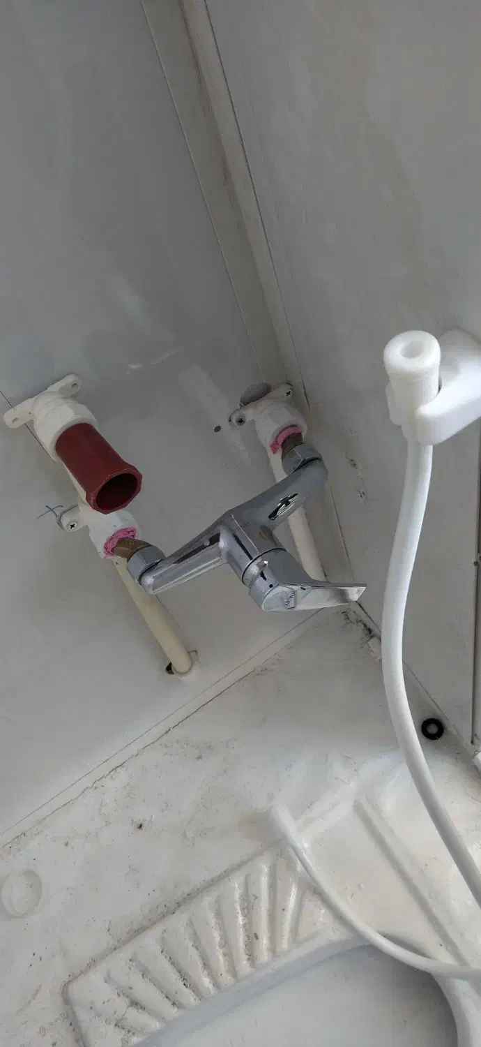 لوله کشی و نصب و تعمیر شیر الات آبگرمکن و پکیچ|خدمات پیشه و مهارت|تبریز, |دیوار