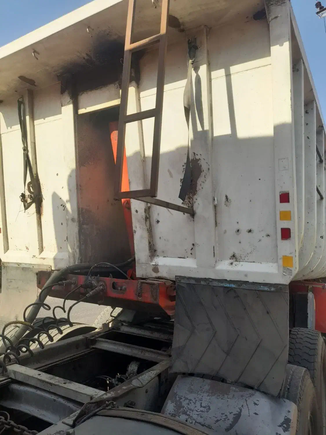 کمپرس تریلی زیر  BP|قطعات یدکی و لوازم جانبی|لوشان, |دیوار