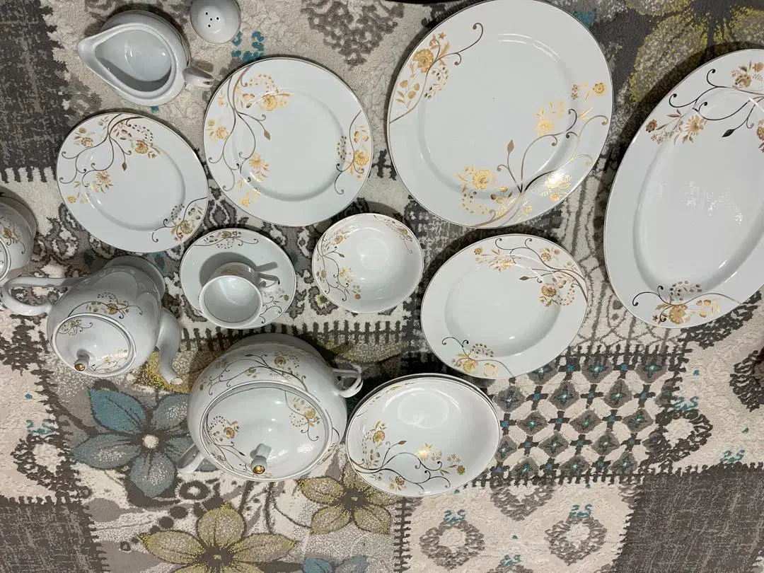 سرویس کامل چینی|ظروف سرو و پذیرایی|دابودشت, |دیوار