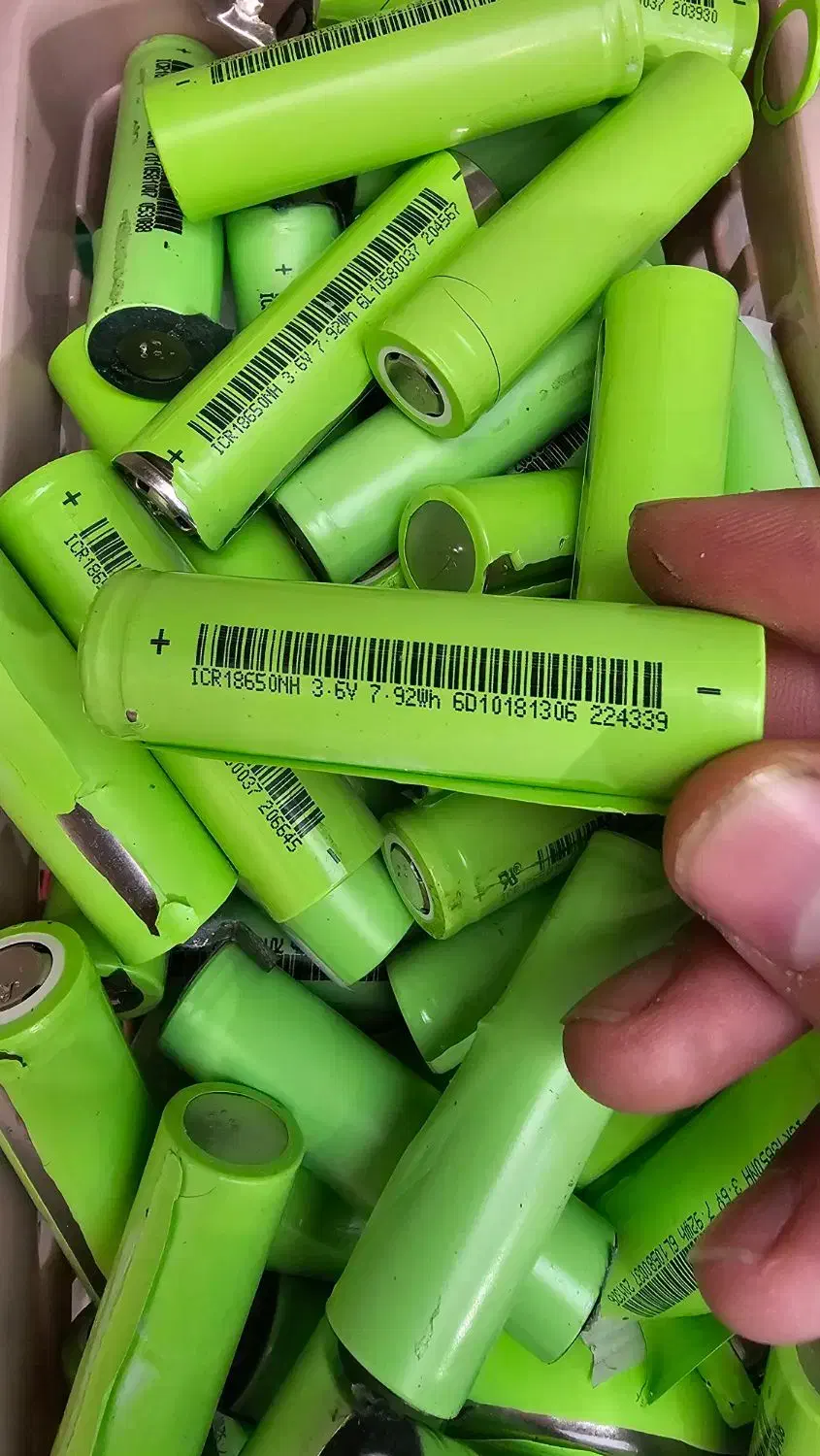 باتری لیتیوم ۲۲۰۰ لیتیومی ۱۸۶۵۰ درجه یک|لوازم جانبی موبایل و تبلت|تهران, صادقیه|دیوار