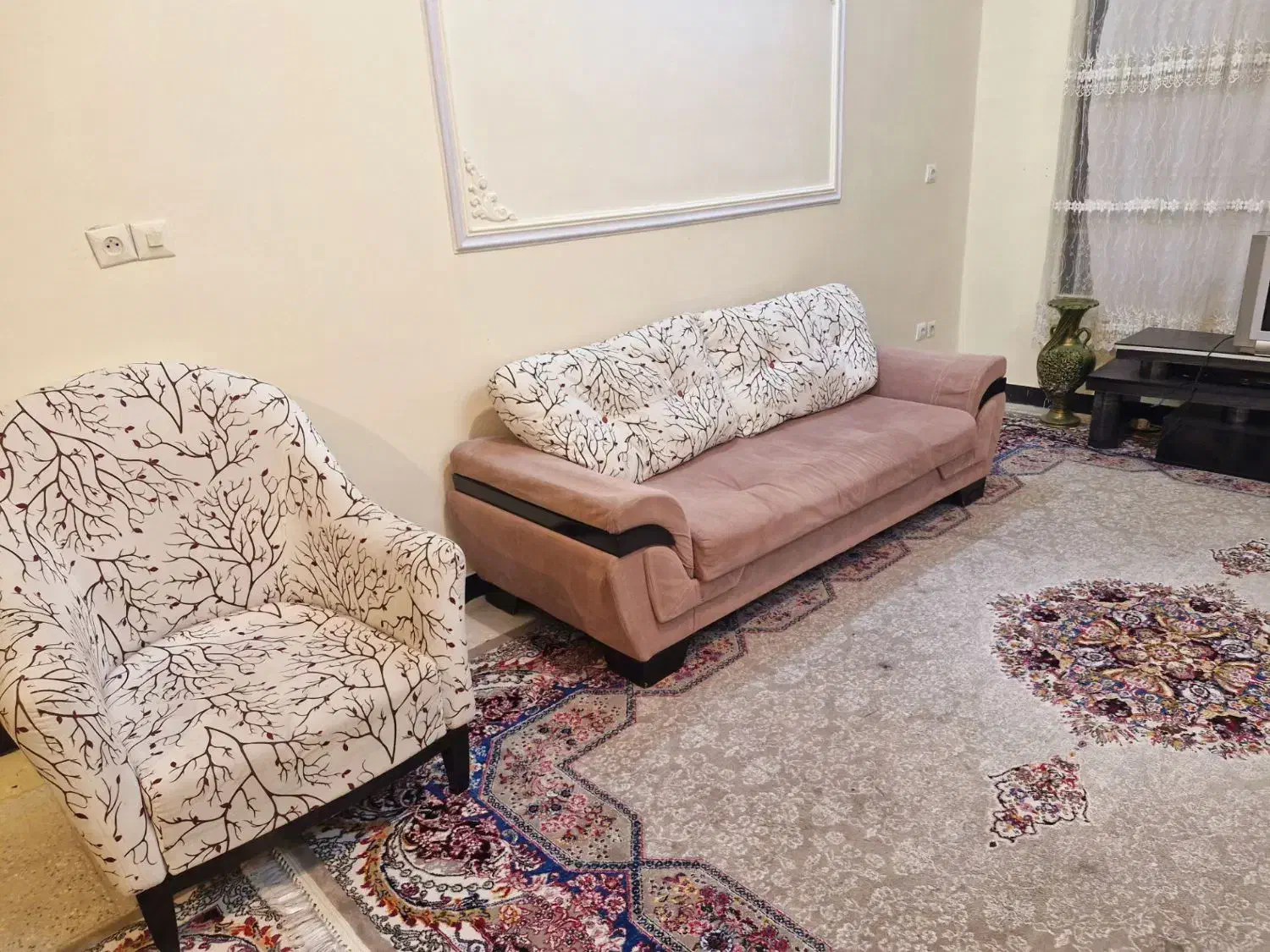 اجاره روزانه/هفتگی/ماهانه آپارتمان ۱۲۰ متری|اجارهٔ کوتاه‌مدت آپارتمان و سوئیت|بروجرد, |دیوار