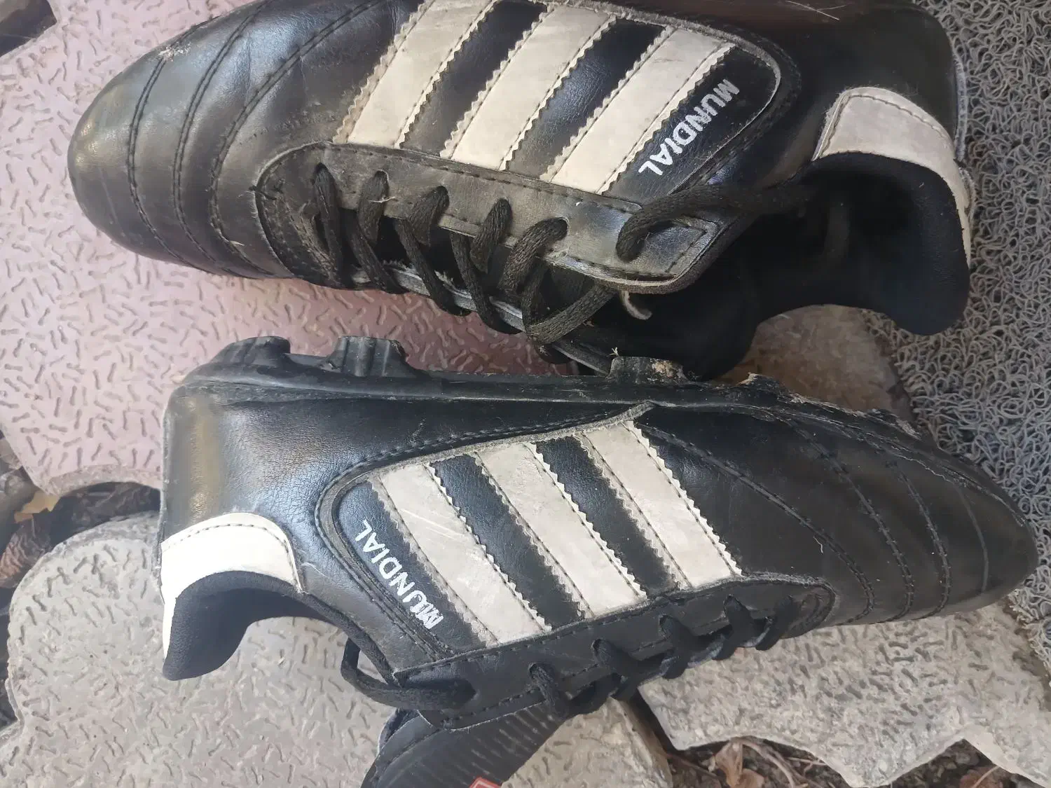 کفش فوتبال سایز۴۰ نونو|کیف، کفش، کمربند|لواسان, |دیوار