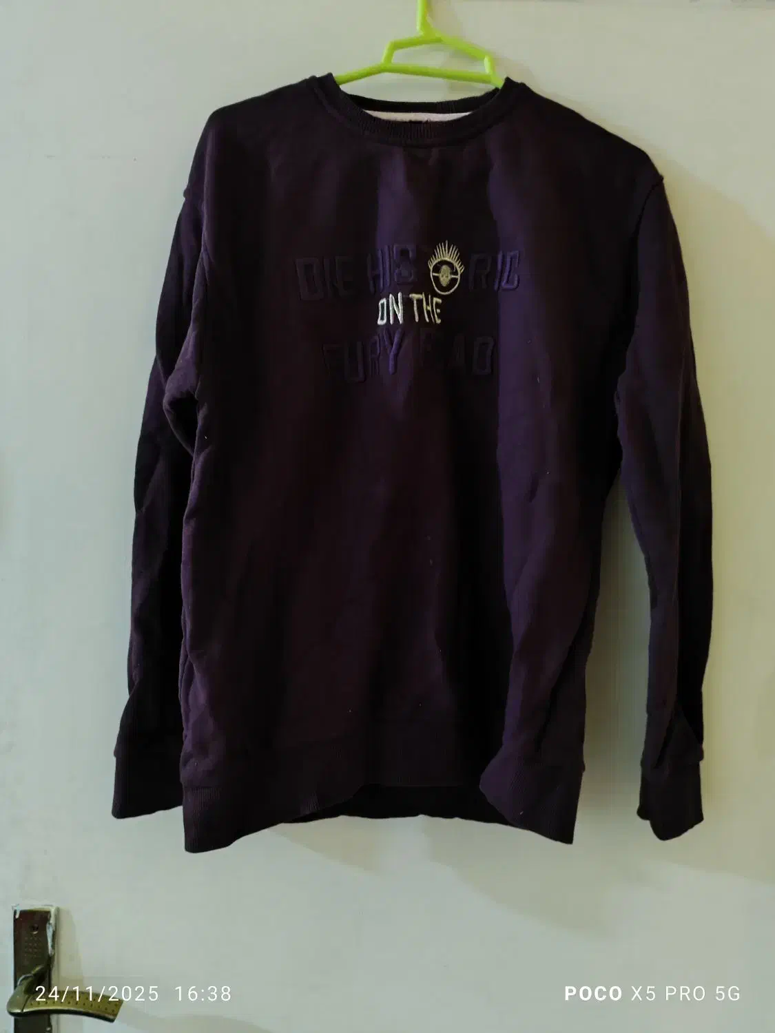 لباس زنانه زمستانی|لباس|بومهن, |دیوار