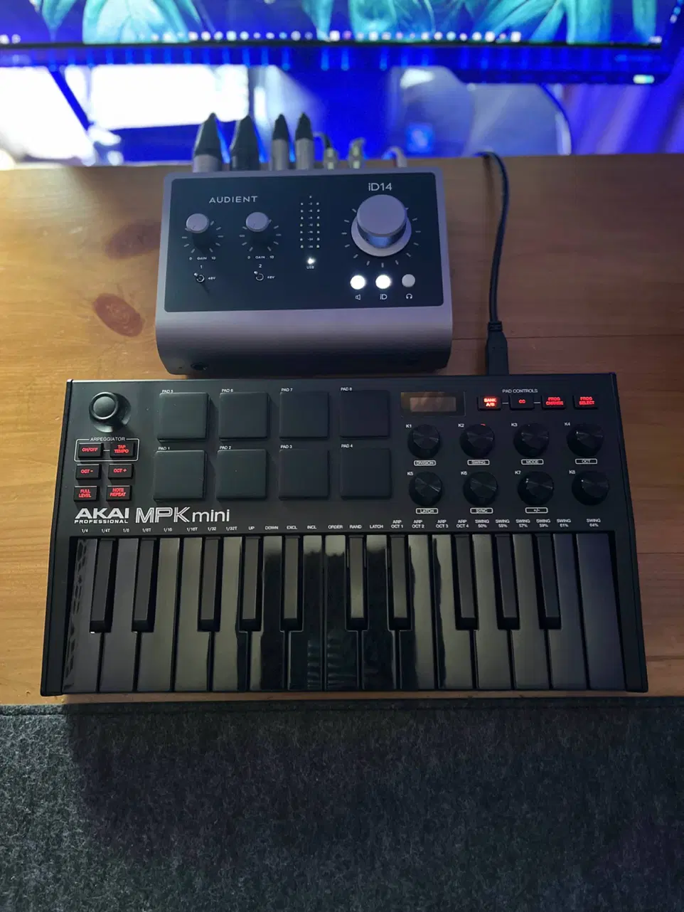 Akai MPK Mini MK3|پیانو، کیبورد، آکاردئون|تهران, مرزداران|دیوار