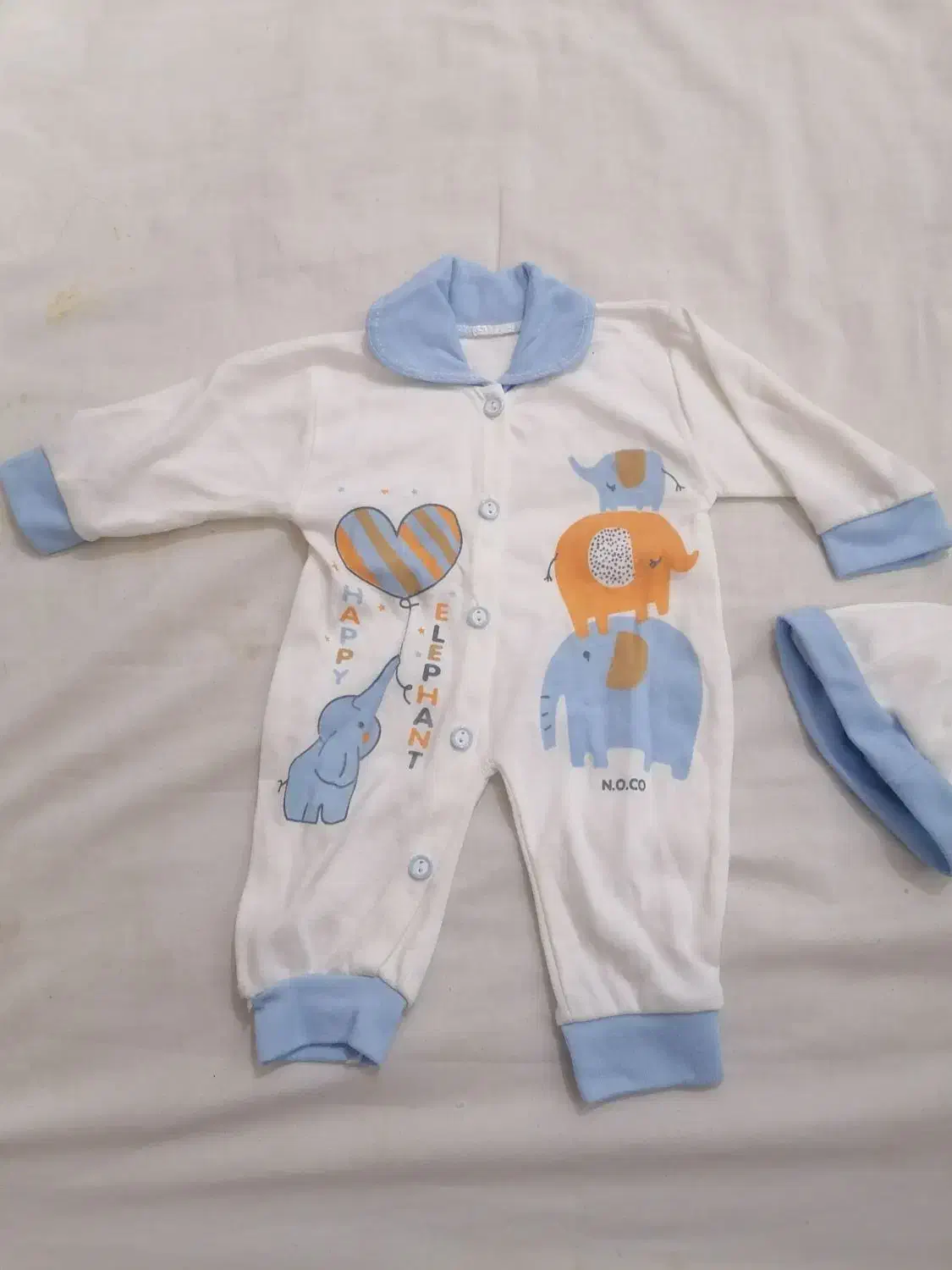 نوزاد|کفش و لباس بچه|یزد, |دیوار