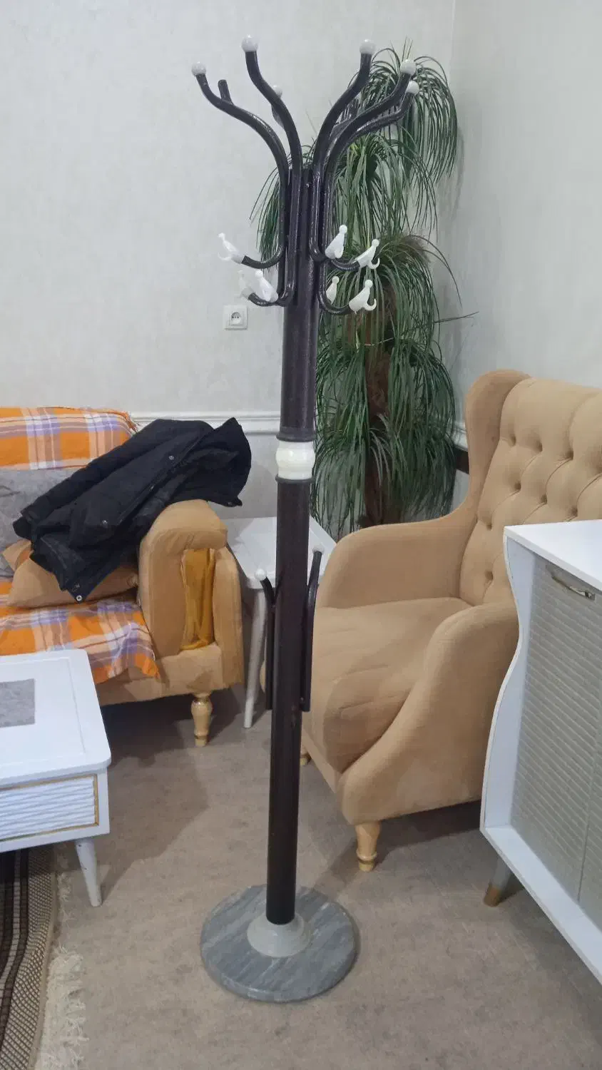 آویز درحدنو|بندرخت و رخت‌آویز|میاندوآب, |دیوار