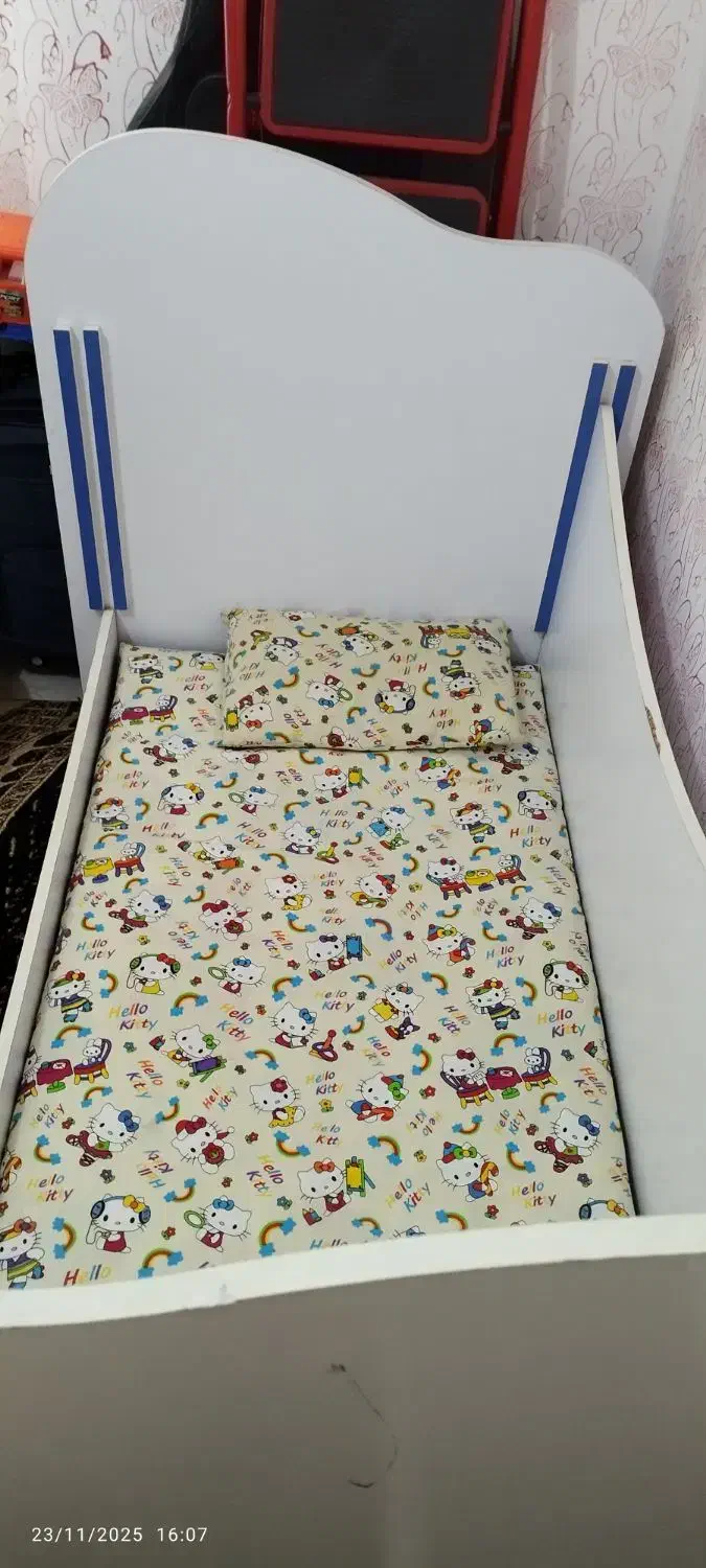 تخت خواب کودک|تخت و صندلی بچه|الوند, |دیوار