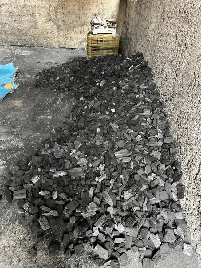 ذغال کبابی بسته بندی شده|خوردنی و آشامیدنی|بومهن, |دیوار